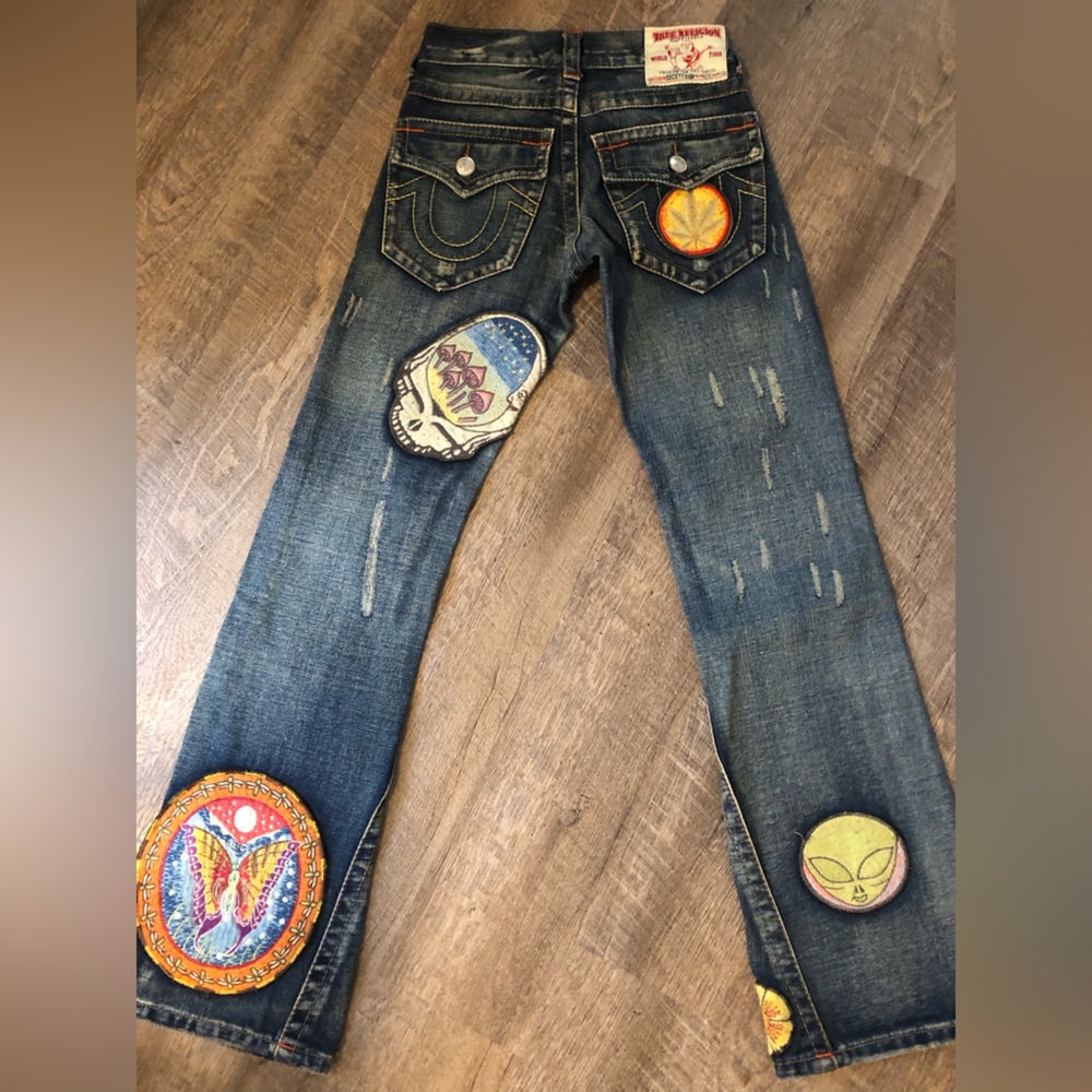 TRUE RELIGION JEANS - Picture 6 of 15